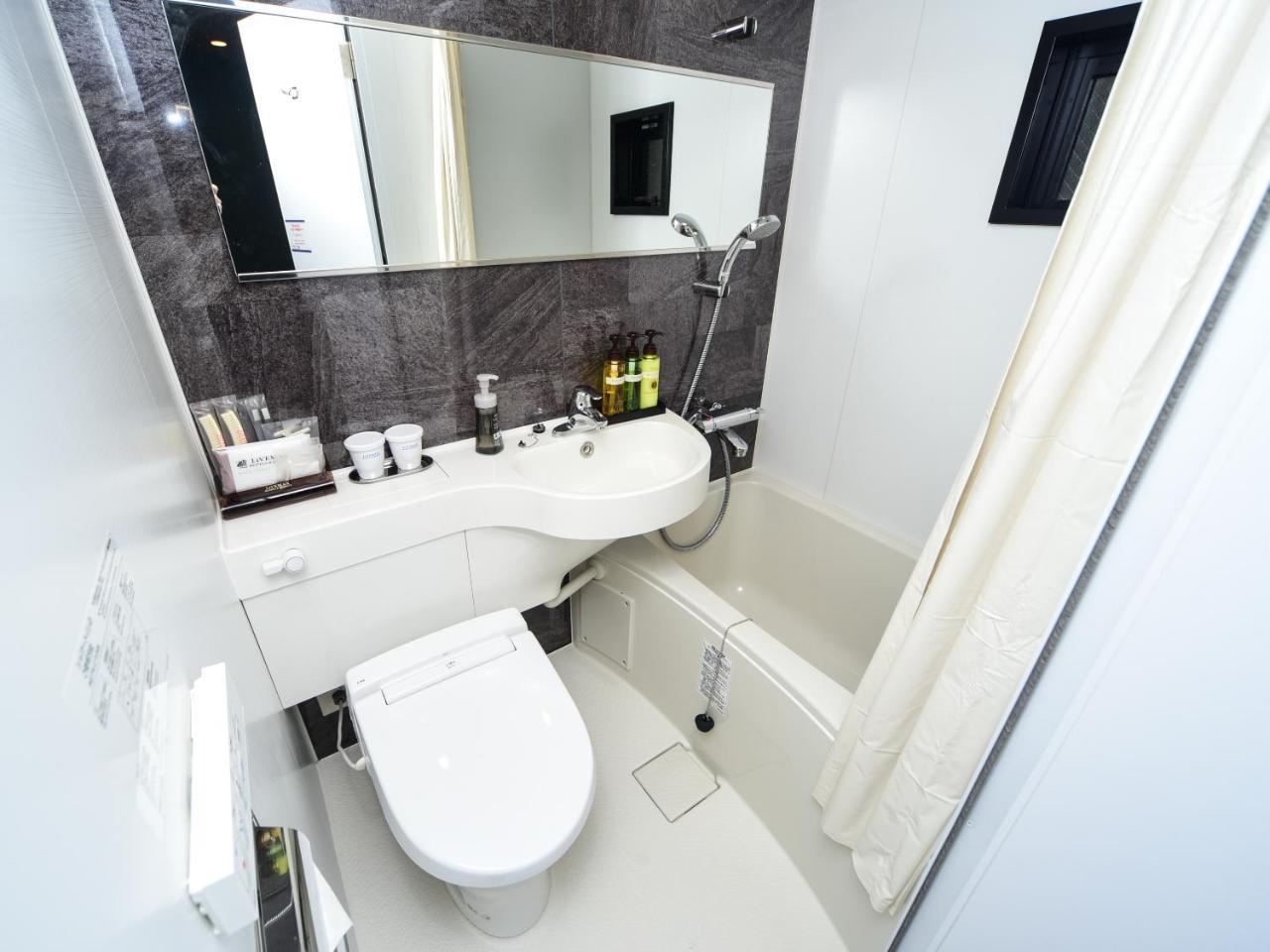 Hotel Livemax Hakataeki Minami Фукуока Экстерьер фото